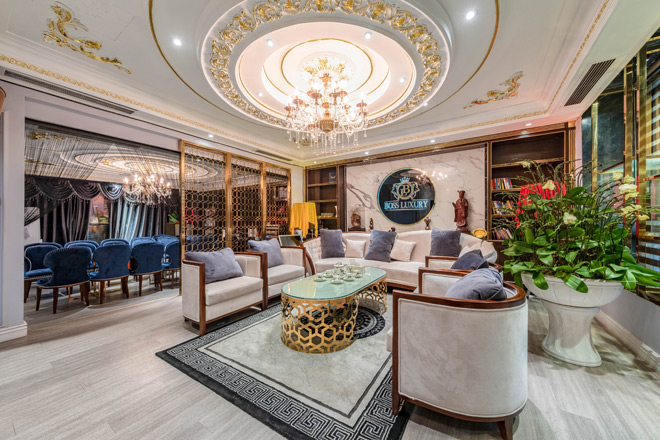 Boss Luxury được biết đến là cửa hàng cung cấp đồng hồ hiệu chính hãng tại Việt Nam.