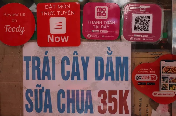 Các cửa hàng đăng ký nhiều ứng dụng cùng lúc để tiếp cận với lượng khách hàng đông hơn