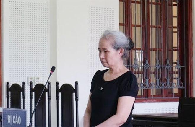 Bị cáo Nguyễn Thị Minh tại tòa.