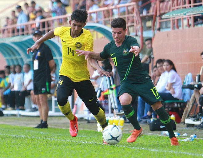 U18 Malaysia chơi cực hay