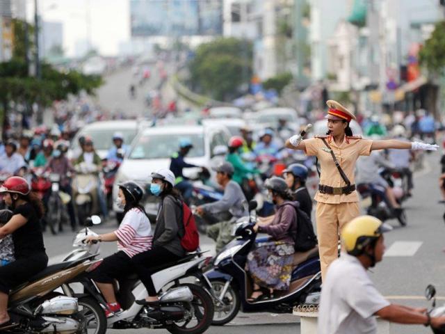 Tin tức trong ngày - Thủ tướng yêu cầu kiểm soát chặt người lái và xe đưa đón học sinh