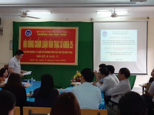 Tin tức trong ngày - Nghẹn ngào buổi bảo vệ luận văn đặc biệt cho học viên đã qua đời