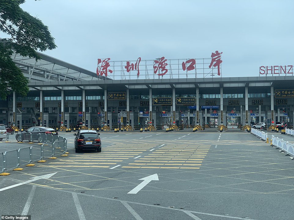 Một trong những cửa ngõ vào Hong Kong từ đại lục.