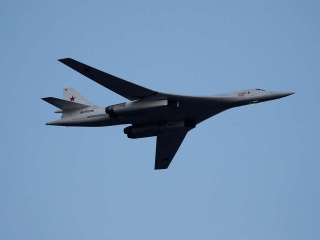 Thế giới - Máy bay ném bom hạt nhân của Nga áp sát lãnh thổ Mỹ