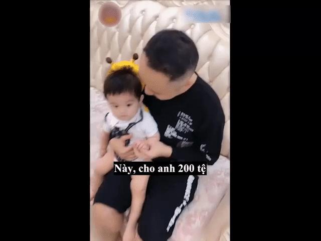 Video Clip Cười - Ông bố bá đạo và món quà khó tin dành cho con