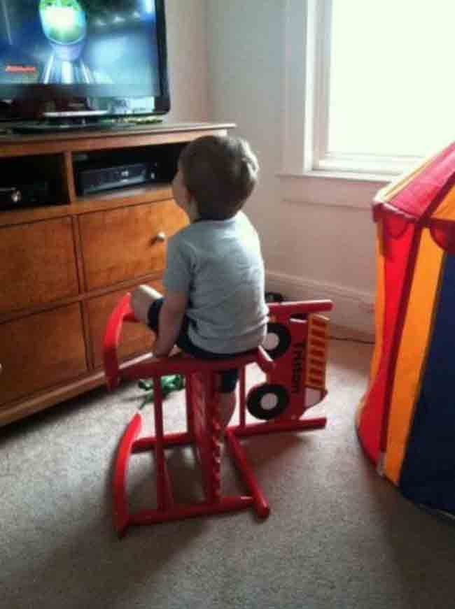 Cười ngất những tình huống hài hước khi có con khiến ai cũng bất ngờ - 5