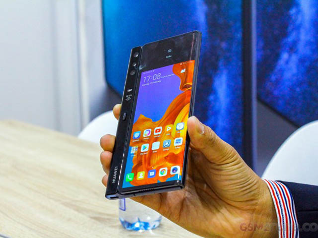 Thời trang Hi-tech - Huawei tự bắn vào chân mình khi trì hoãn Mate X lần hai