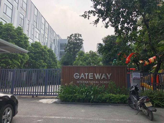 Sau vụ trường Gateway, Bộ GD-ĐT yêu cầu phải dạy học sinh kỹ năng thoát hiểm khi gặp sự cố - 1