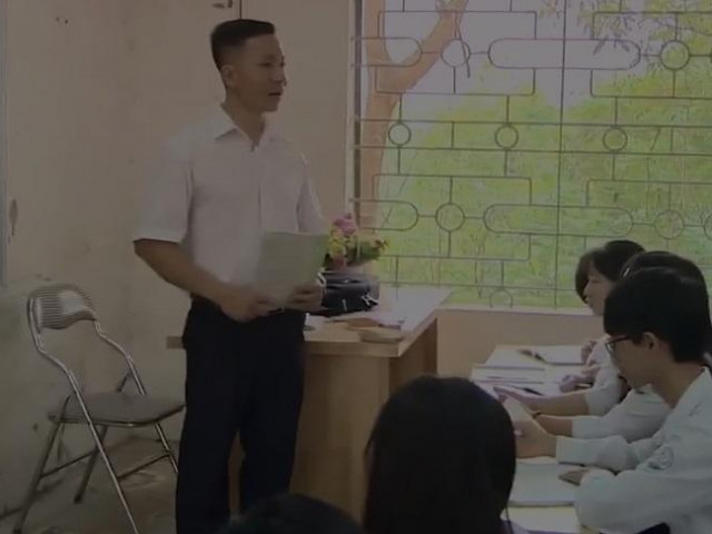 Giáo dục - du học - Thầy giáo dạy văn thích đu dây, trèo tường…