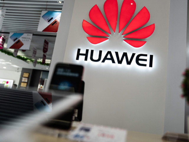 Ông Donald Trump cho Huawei thêm 3 tháng “làm ăn” với các công ty Mỹ