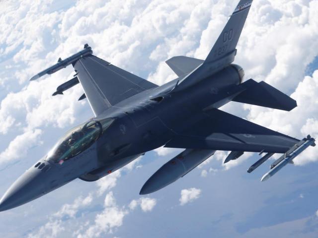 Trung Quốc nổi giận khi Mỹ sắp bán 66 chiến đấu cơ F-16 cho Đài Loan