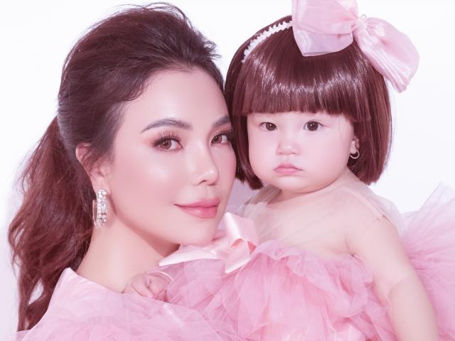 Đời sống Showbiz - Mỹ nhân quê Cà Mau tung clip xin lỗi con gái vì làm mẹ đơn thân