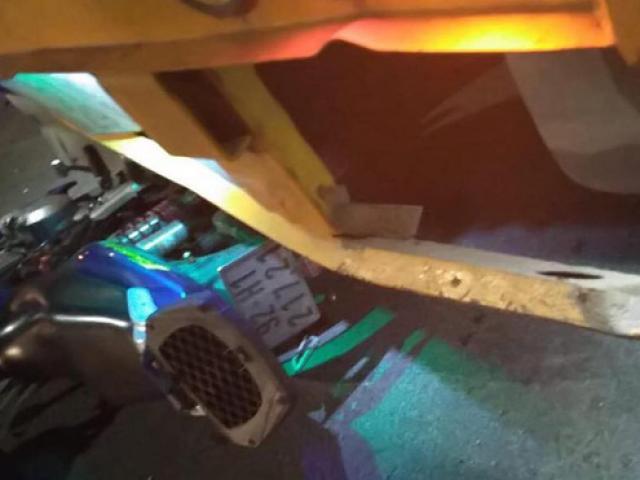 Tin tức trong ngày - Người đàn ông tử vong khi tông vào xe container dừng ở vị trí cấm