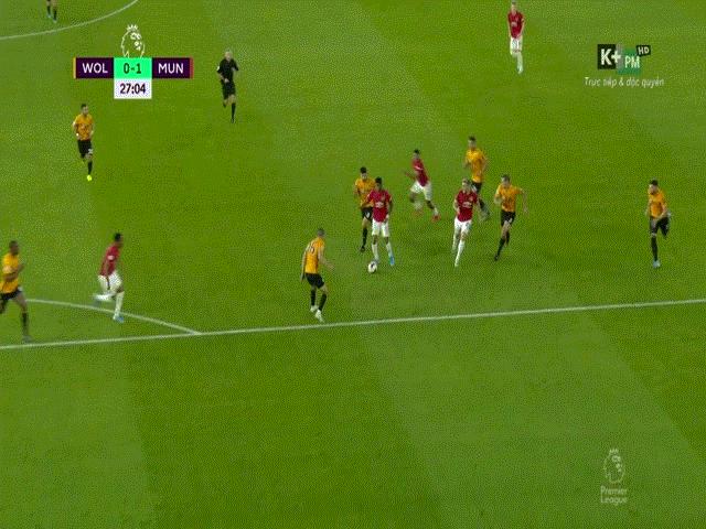 Bóng đá - "Tam tấu" MU rực rỡ: Nhảy múa tưng bừng xé toang lưới "Bầy sói" Wolves