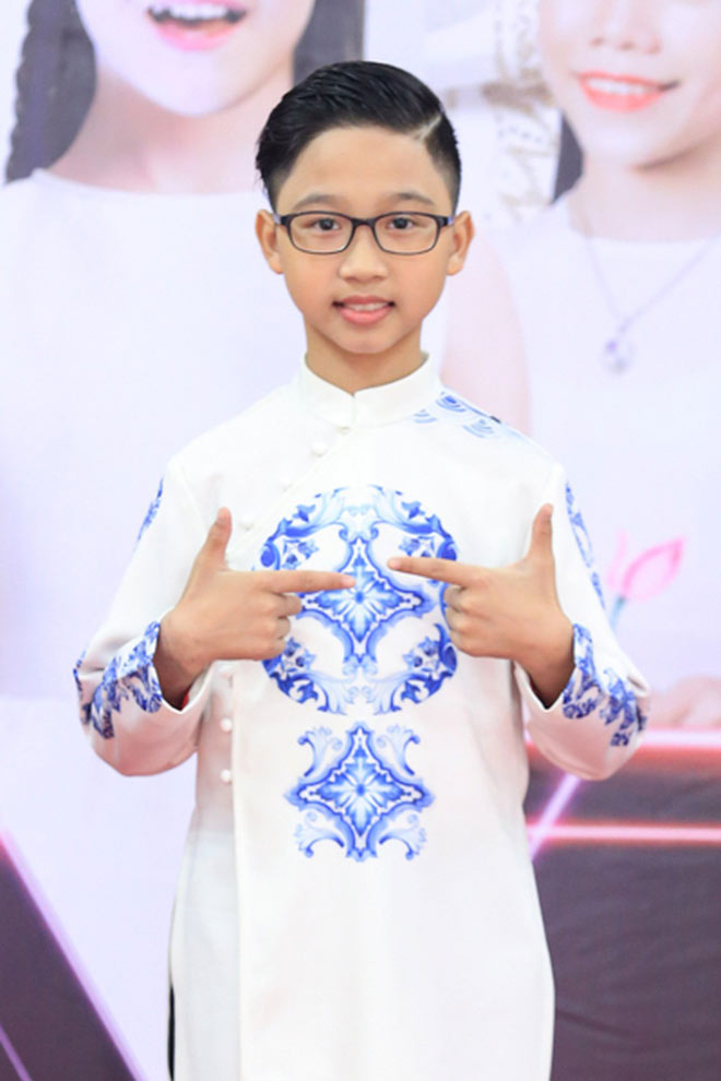 "Cậu bé Thị Màu" quê Bắc Ninh ra sao sau 4 năm vào showbiz? - 2