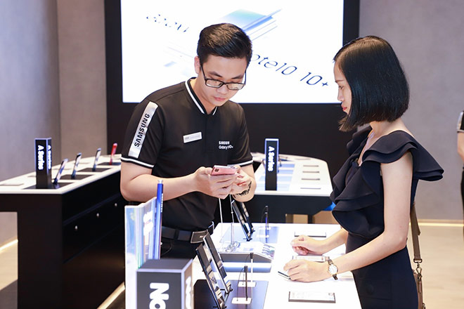 Samsung liên tiếp ra mắt 3 cửa hàng trải nghiệm lớn trên toàn quốc với loạt hoạt động hấp dẫn - 4
