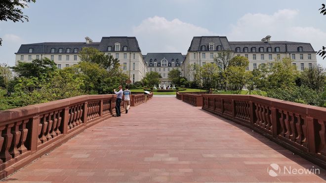 Toàn bộ chuyến đi mất ít hơn nửa giờ.