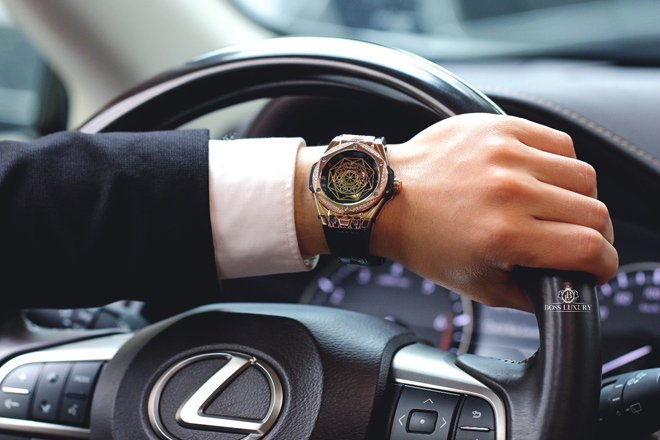 Giá trung bình của đồng hồ Hublot chính hãng dao động trong khoảng 10.000 – 30.000 USD, các mẫu máy quartz rẻ nhất cũng ngót nghét 4000 USD