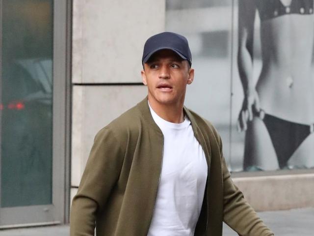 Bóng đá - Chuyển nhượng HOT 23/8: Sanchez rời Manchester, sắp đến Inter Milan