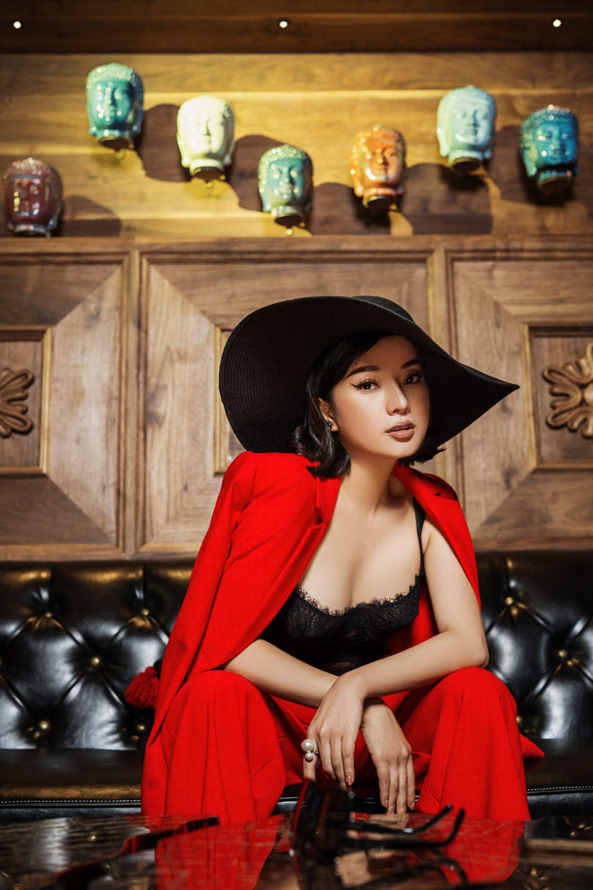 NTK Thùy Victory ra mắt thương hiệu Power Roses dành cho bóng hồng quyền lực - 2