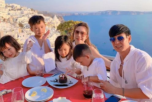So mức độ chiều vợ con của hai ông bố đông con Tuấn Hưng - Lý Hải - 8