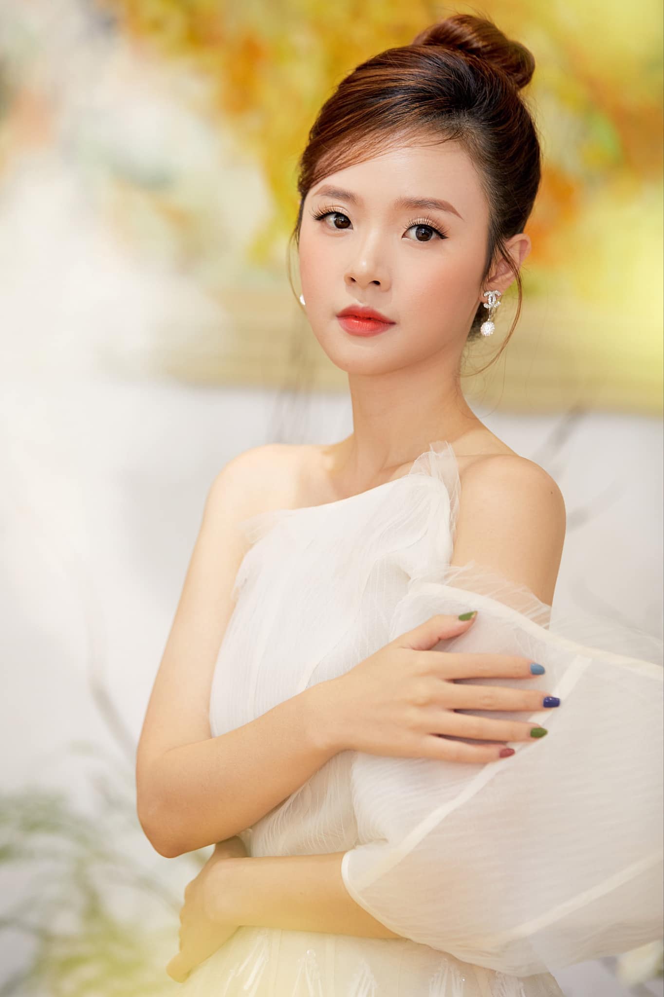 Midu thu hút sự chú ý của công chúng mỗi khi xuất hiện.&nbsp;