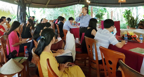 Các đại biểu tham gia hội thảo chiều 24/8.