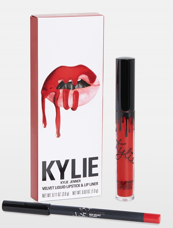 Bộ lips kit huyền thoại tạo nên thương hiệu Kylie Cosmetics. 