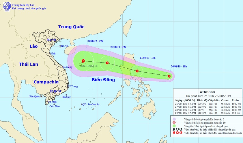 Vị trí và hướng di chuyển tiếp theo của áp thấp nhiệt đới gần Biển Đông. Ảnh Trung tâm Dự báo KTTVQG.