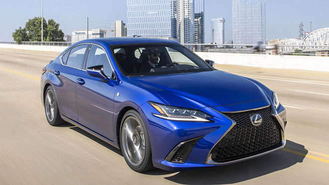 "Không ai mua bản base của GS nữa" nên Lexus GS 300 sẽ bị khai tử vào năm sau - 2