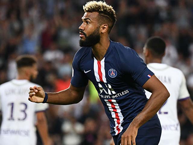 Bóng đá - SAO PSG giải cứu Mbappe: Siêu đẳng solo 1 chọi 5, xoay 360 độ như Zidane