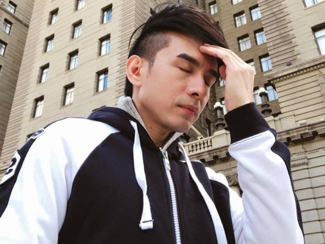 Đời sống Showbiz - Bầu show gửi tiền trước, Đan Trường kiệt sức vẫn phải cố đi hát