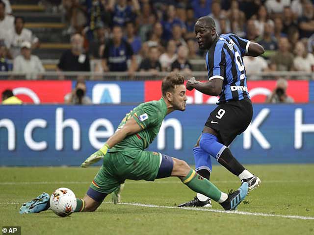 Bóng đá - Lukaku ra mắt Inter: Siêu sao vẫn "tấu hài", báo hại đồng đội mất bàn thắng