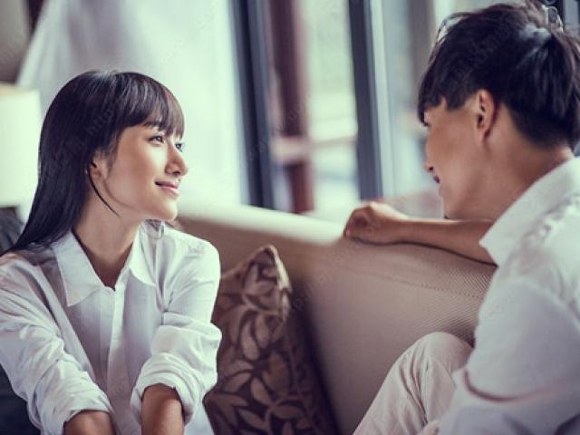 Bạn trẻ - Cuộc sống - Cô chủ quán cắt tóc và mối tình 'sét đánh' với trai trẻ học nghề