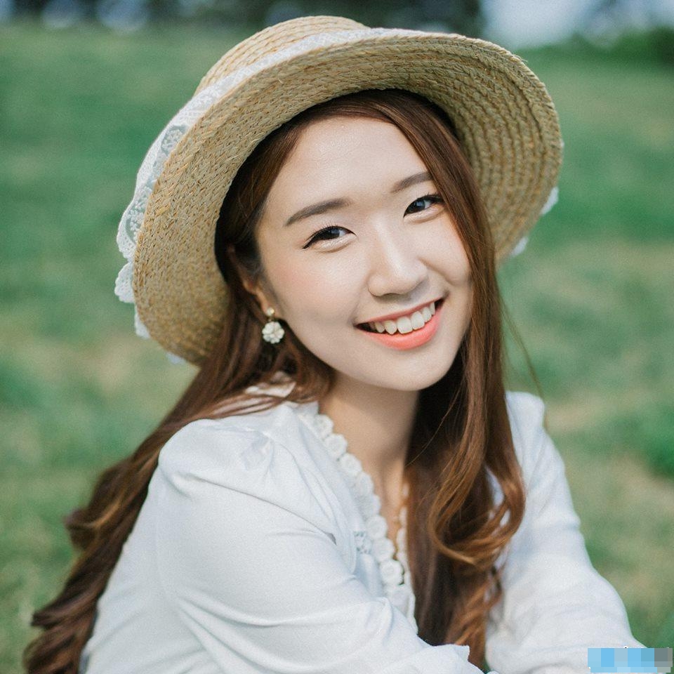 Hari Won lấy chồng, ở VN mười mấy năm vẫn không sõi tiếng Việt bằng những sao này - 5