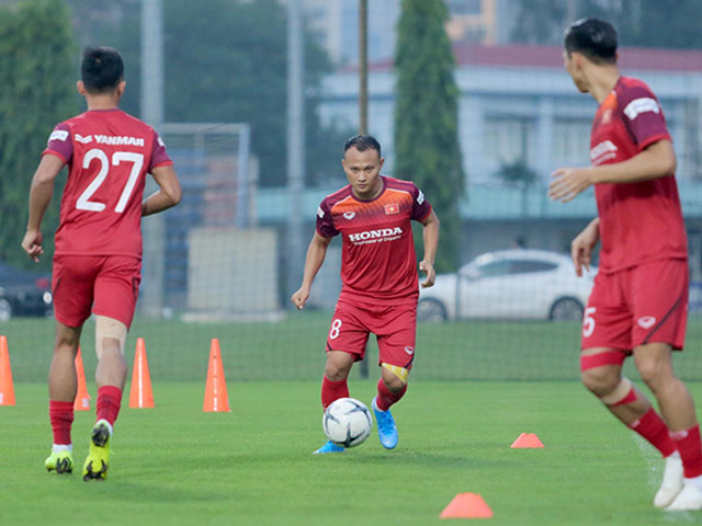 Bóng đá - ĐT Thái Lan đấu Việt Nam: Hàng loạt kênh truyền hình tiếp sóng trận nóng vòng loại World Cup 2022