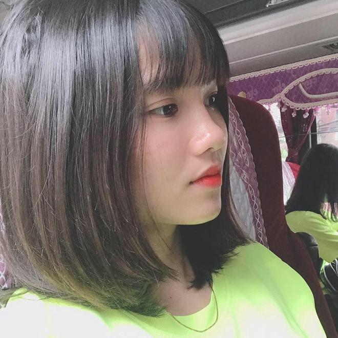 Thanh Huyền sở hữu gương mặt xinh đẹp, sống mũi cao, đôi mắt to và làn da trắng.