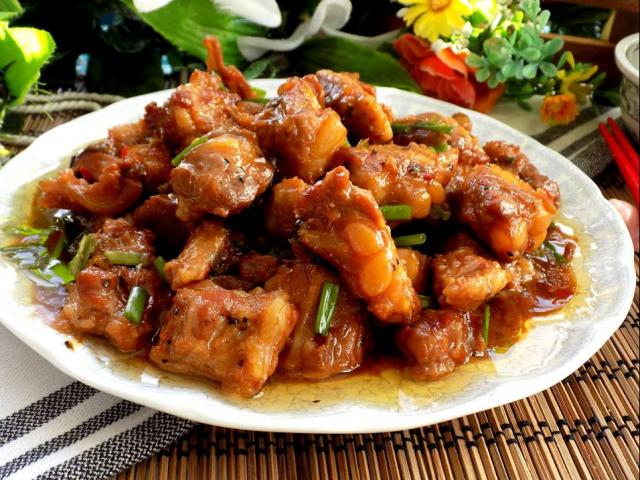 Ẩm thực - Ngon tuyệt cú mèo món sườn non kho đậm đà, người "tay mơ" cũng làm được