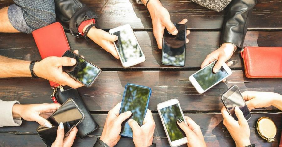 Công nghệ thông tin - Trẻ em rất dễ nghiện livestream, bố mẹ cần kiểm soát thời gian sử dụng Internet của con cái