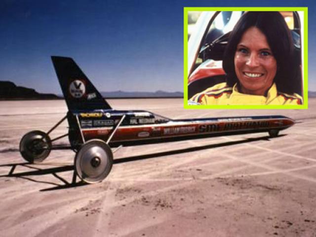 Thể thao - Kinh hoàng "điếc không sợ súng": Nữ VĐV phóng xe 824km/h đi vào lịch sử