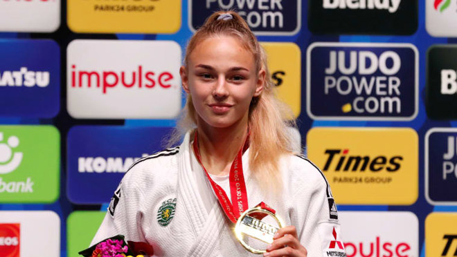 Daria Bilodid trở thành nữ võ sỹ duy nhất trong lịch sử 2 lần vô địch Judo thế giới khi chưa đầy 19 tuổi