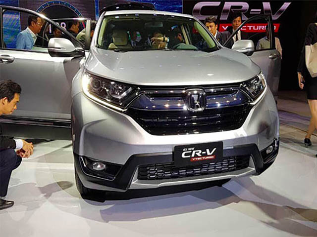 Tin tức ô tô - Bảng giá xe Honda CRV 2019 lăn bánh - Những ưu đãi hấp dẫn nào dành cho bạn?