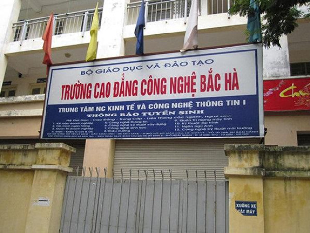 Giáo dục - du học - Bộ GD&ĐT yêu cầu gần 50 đơn vị dừng cấp chứng chỉ ngoại ngữ, tin học