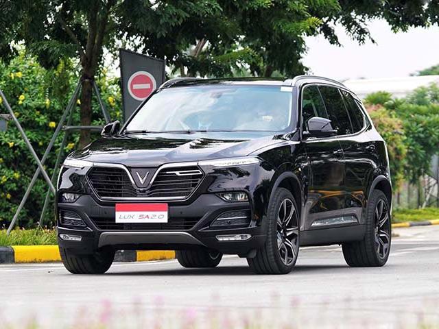 Kinh doanh - VinFast của tỷ phú Phạm Nhật Vượng bất ngờ hoãn kế hoạch tăng giá xe