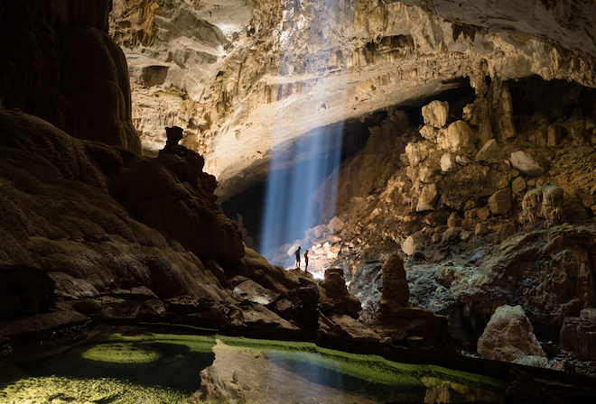 Khu vực “Giếng trời” bên trong động Thiên Đường. (Ảnh: Paradise Cave)