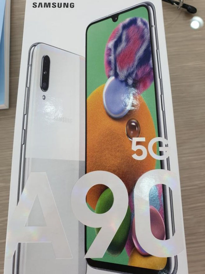 Hộp bán lẻ xác nhận thông số kỹ thuật quan trọng của Galaxy A90 5G - 1