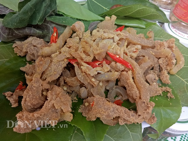 Thịt chua đặc sản xứ Mường Thanh Sơn, Phú Thọ.