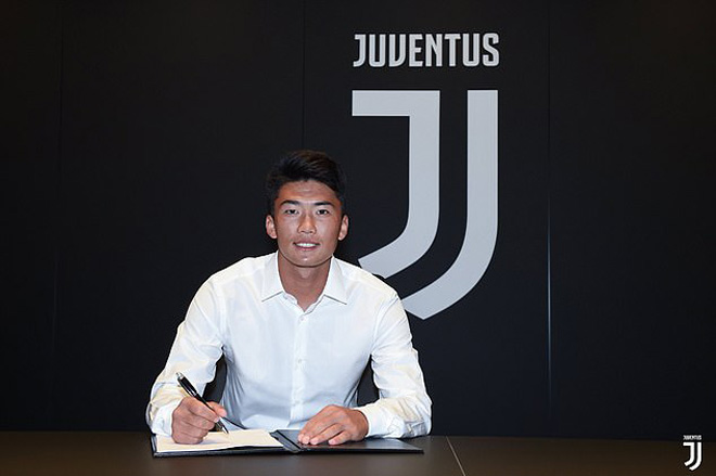 Han Kwang Song chính thức trở thành cầu thủ của Juventus