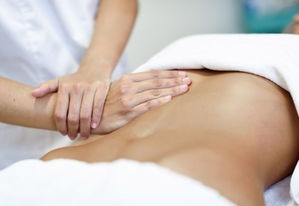 Các bài massage không chỉ làm tan mỡ bụng mà còn giảm căng thẳng