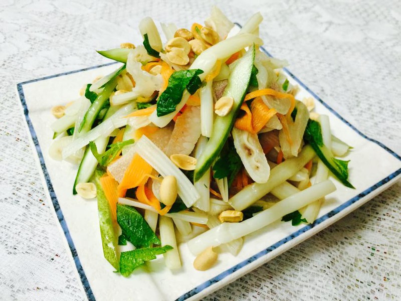 Gỏi ngó sen chống ngán sau nhưng ngày nghỉ lễ - 1